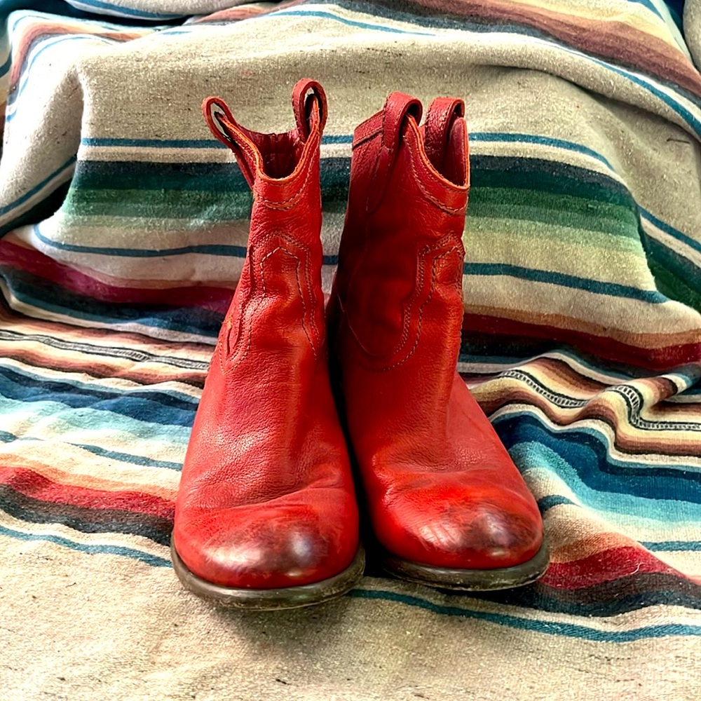 Red Frye moto boots